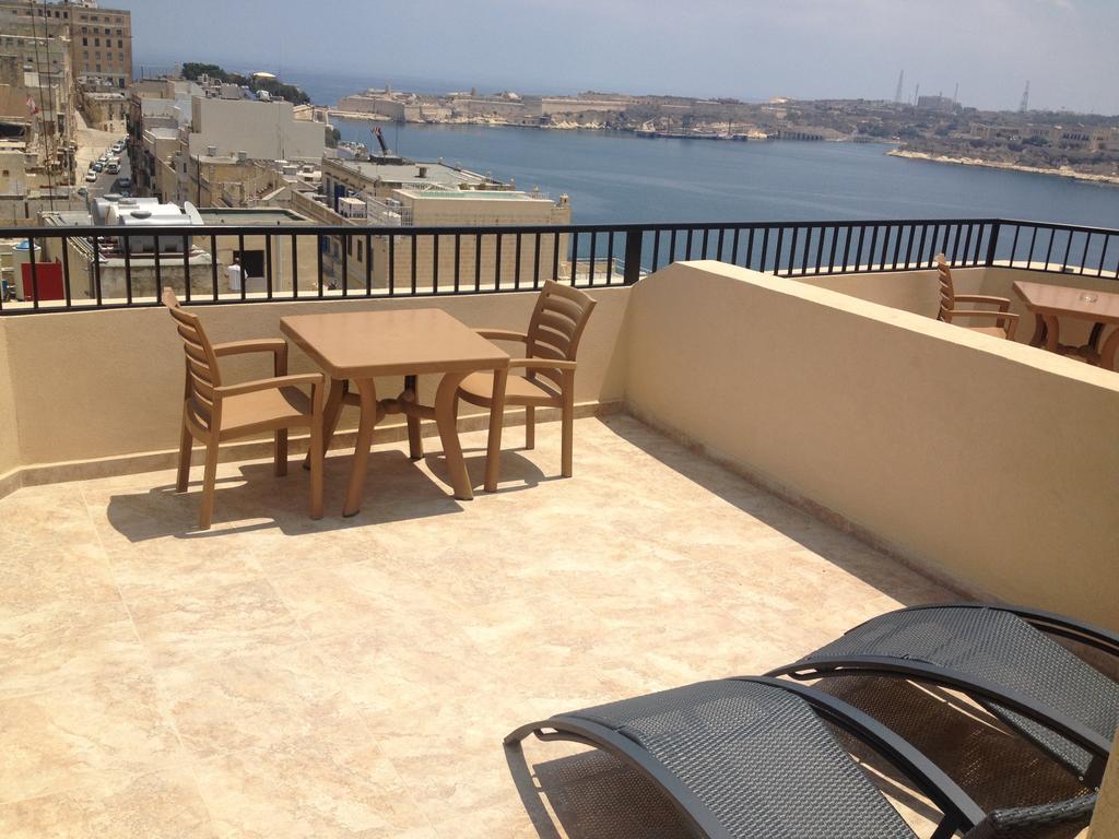 Grand Harbour Hotel Valletta Phòng bức ảnh